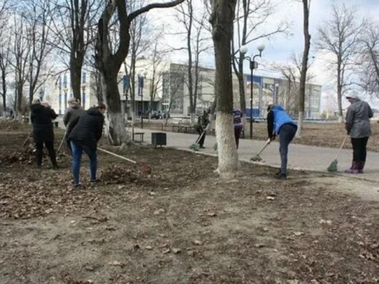 В Ярославле на уборку города отправят 1800 бюджетников