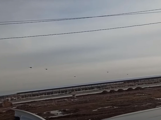 Над Киясовским районом пролетели враз 11 вертолетов