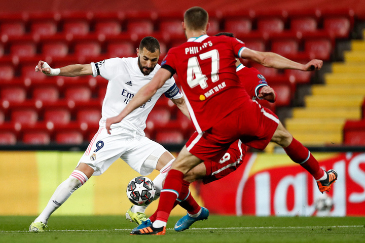 Английский "Ливерпуль" сыграл вничью против мадридского "Реала" в ответном матче четвертьфинала Лиги чемпионов УЕФА
