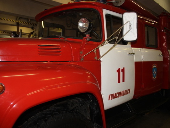 В Комсомольске-на-Амуре пожарные спасли двух людей