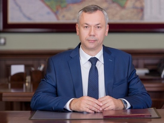 Губернатор Новосибирской области Травников поставил прививку от коронавируса «ЭпиВакКороной»