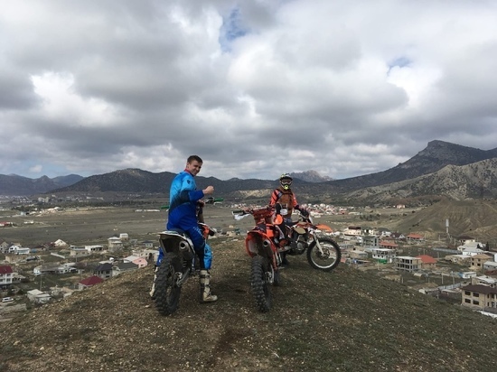 Костромские мотоциклисты взъехали на Крымские горы