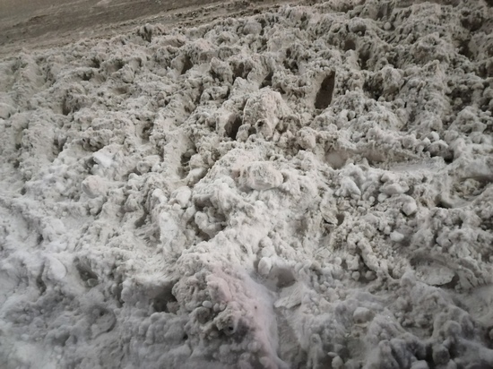 Директора управляющей компании в Светлом наказали за некачественную уборку снега