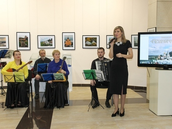 Донецкий музей открыл фотовыставку «Метаморфозы»