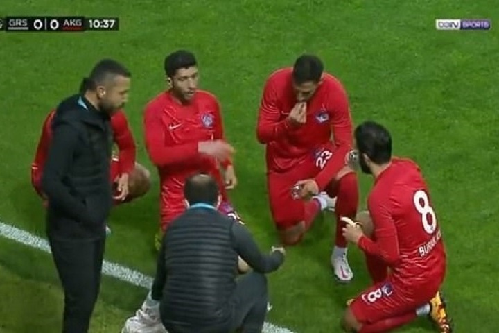 Матч второго чемпионата Турции был приостановлен из-за Рамадана