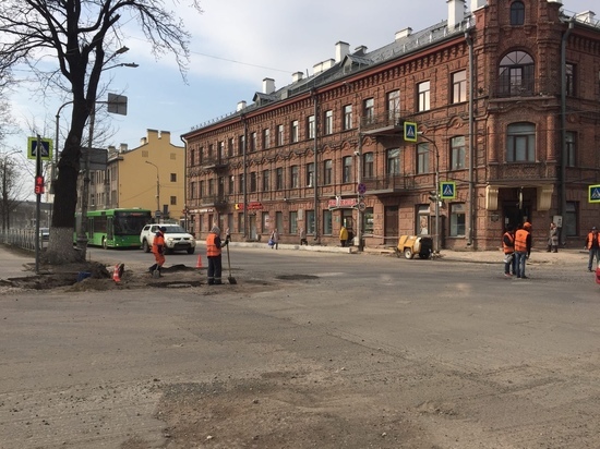 Перекрывать Октябрьский проспект Пскова больше не планируют