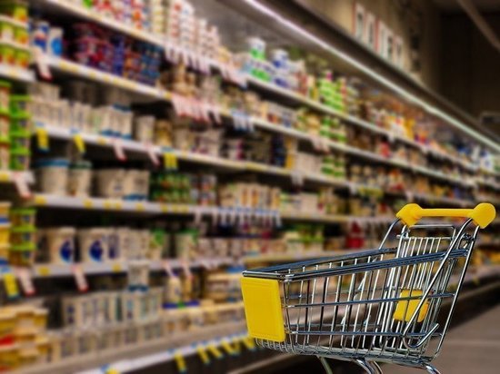 Средняя стоимость продовольственных товаров в Оренбуржье выросла на 2,4 процента