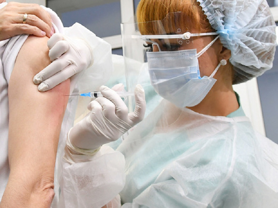 Врачи Ямала ожидают повышенный спрос на вакцинацию против коронавируса перед сезоном отпусков
