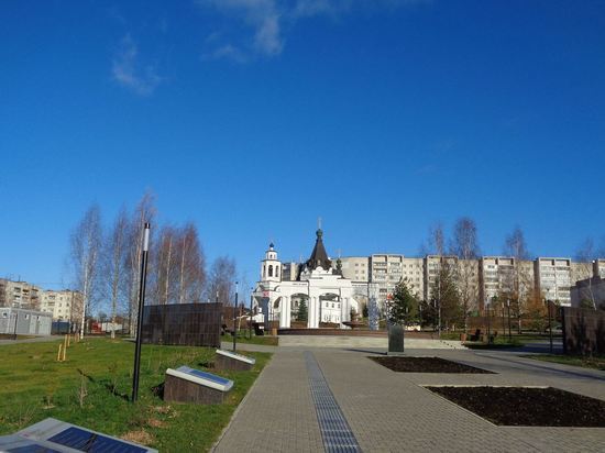В Костроме заканчивается весеннее благоустройства Парка Победы