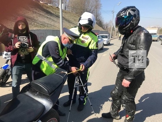 В Казани начались рейды по проверке мотоциклистов