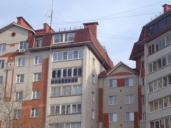 Житель Сарова завесил окна солнечными батареями