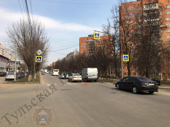 В Туле на пересечении улиц Чапаева и Кирова легковушка сбила женщину