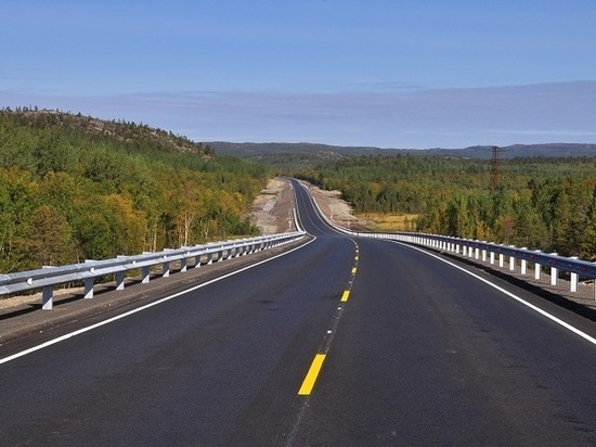 В Мурманской области сотни километров федеральной трассы ждут обновления