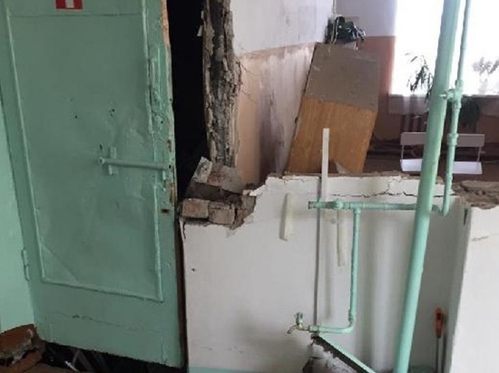 В приморской школе рухнула стена: прокуратура проверит, как ее принимали к 1 сентября