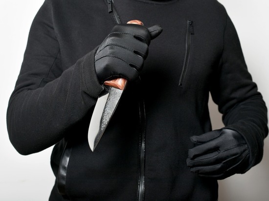 Забайкалец-рецидивист  с ножом напал на соседку и пытался ее ограбить