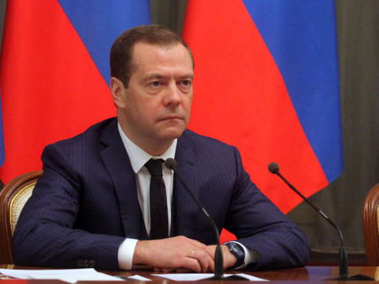 Медведев: во время работы премьером меня критиковали каждый день