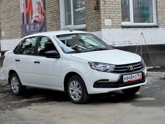 С начала года автопарки ЦРБ в Новосибирской области пополнили 17 машин