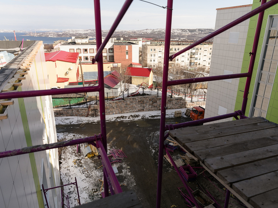 В Североморске дополнительно капитально отремонтируют 3 многоквартирных дома