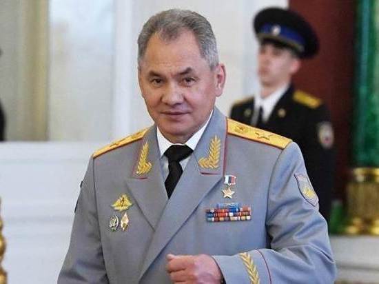 Тува поздравила Сергея Шойгу с 30-летием работы в правительстве