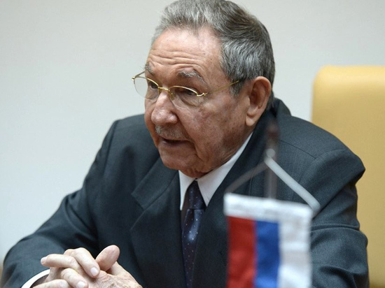 Рауль Кастро начал правление, разрешив мобильники: как он изменил Кубу