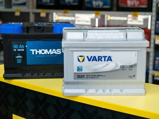 В Смоленской области подростки украли аккумулятор из автомобиля