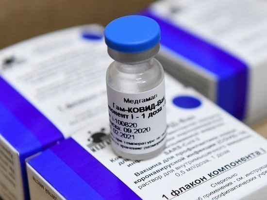 Почти 24 тысячи человек в Псковской области сделали прививку от коронавируса