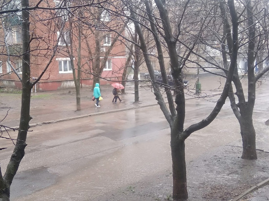 На Донецк обрушилась гроза