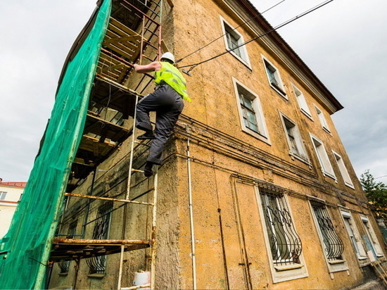 В Мурманске идет ремонт 88 жилых домов, на очереди еще 148