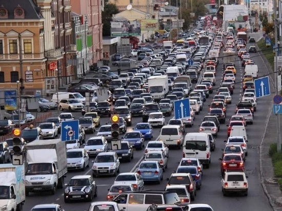 «Автомобиль не роскошь, а средство передвижения»: в Костромской области количество легкового транспорта за последние двадцать лет увеличилось почти в три раза