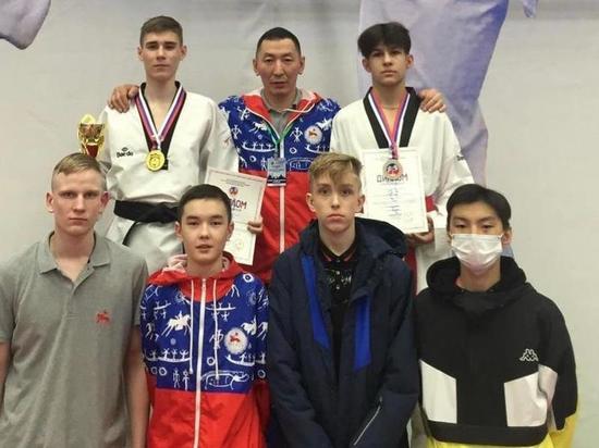 Якутские тхэквондисты с успехом выступили на Всероссийских соревнованиях
