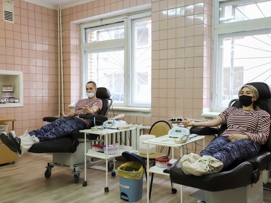Рязанские росгвардейцы стали донорами крови