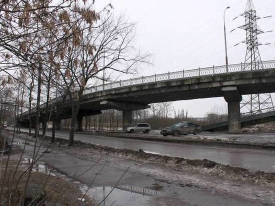 В Ярославле рассказали, когда доделают Добрынинский мост