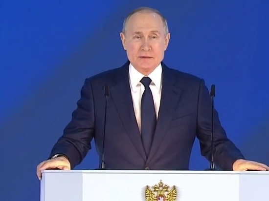 Путин пообещал регионам 500 миллиардов на инфраструктурные кредиты