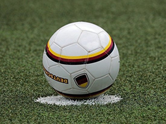 Торжественная церемония открытия спартакиады по мини-футболу прошла в Пскове