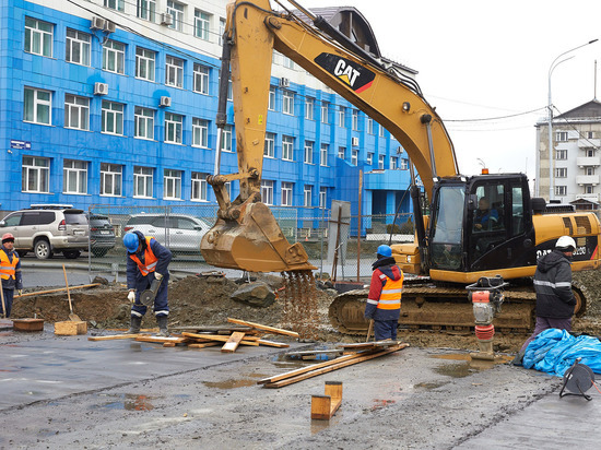 На улице Комсомольской приостановили ремонт дороги