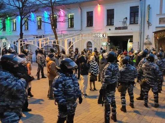 На митинге «навальнистов» задержали два десятка человек