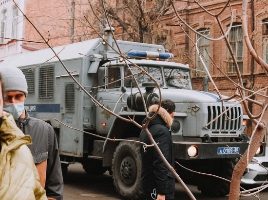 Стало известно количество задержанных в Астрахани на несанкционированном митинге в поддержку Навального