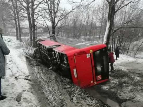 Сахалинцам, попавшим в ДТП с автобусом, пообещали страховые выплаты
