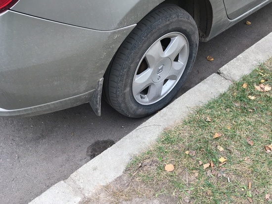 Смолянина «прокатили» на 20 тысяч рублей с колесными дисками