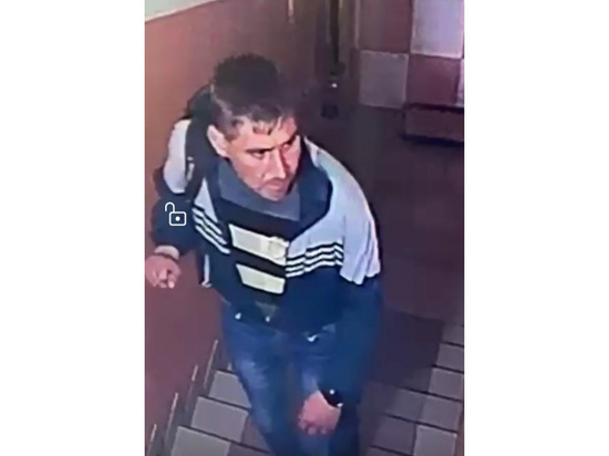 Чебоксарские полицейские ищут мужчину, укравшего телефон у новой знакомой