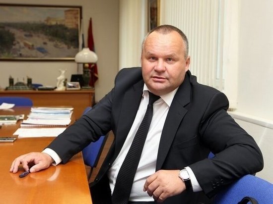 Жители Рыбинска поздравили бывшего мэра с Днем рождения