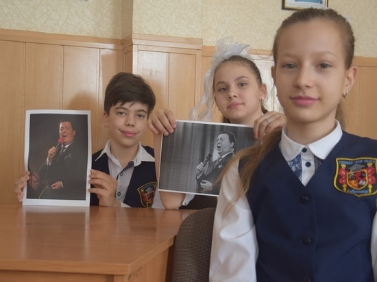 В донецких школах рассказали об известных жителях Донбасса