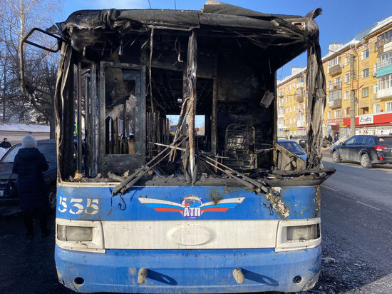 В Кирове назвали причину пожара в троллейбусе с пассажирами