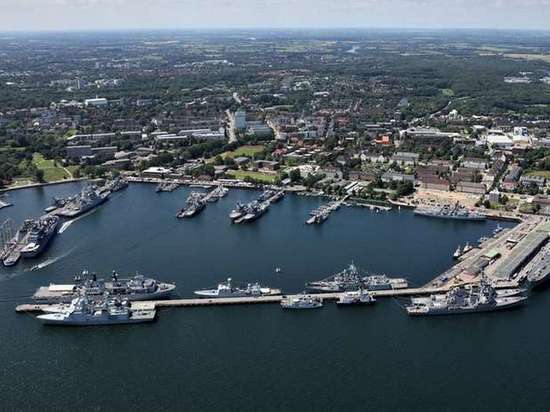 Украина пыталась получить от Германии подержанные военные корабли