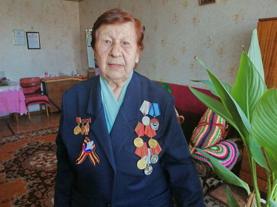 Почти век прошел с начала Великой Отечественной войны, но 93-летняя биробиджанка Прасковья Шипицина, чье детство "разбомбили" на Брянщине, не забудет те годы никогда