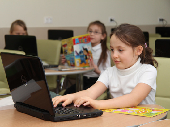 До конца года все школы Башкирии подключат к интернету
