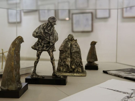 Выставка графики и скульптуры открылась в Пушкинском заповеднике