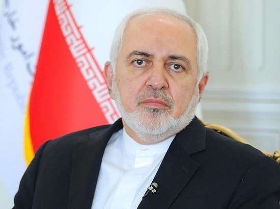 Глава МИД Ирана Мохаммад Джавад Зариф заподозрил Москву в нежелании доводить до конца ядерную сделку
