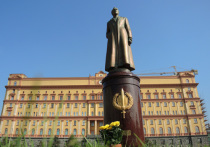 Организация «Офицеры России» получила ответ от прокуратуры города Москвы на свой запрос о законности сноса в 1991 году памятника Феликсу Дзержинскому на Лубянской площади