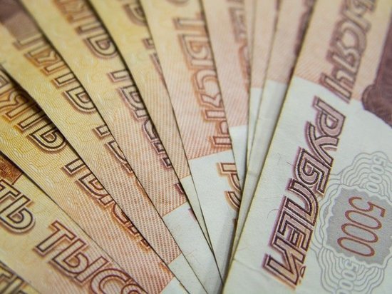 Руководитель присвоил 4,5 млн рублей премий сотрудников на предприятии в Норильске